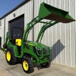 2016 John Deere 3033R