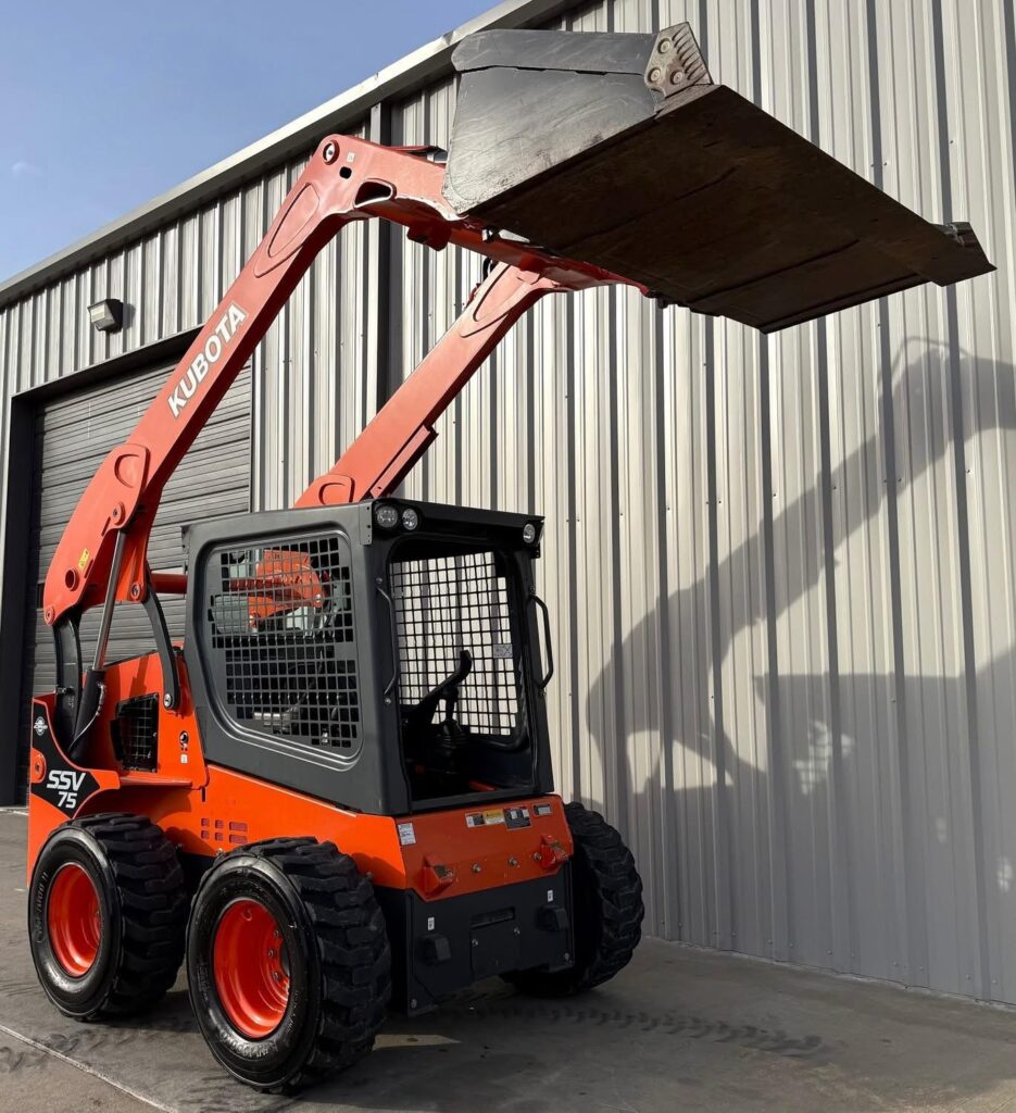 2018 Kubota SSV75